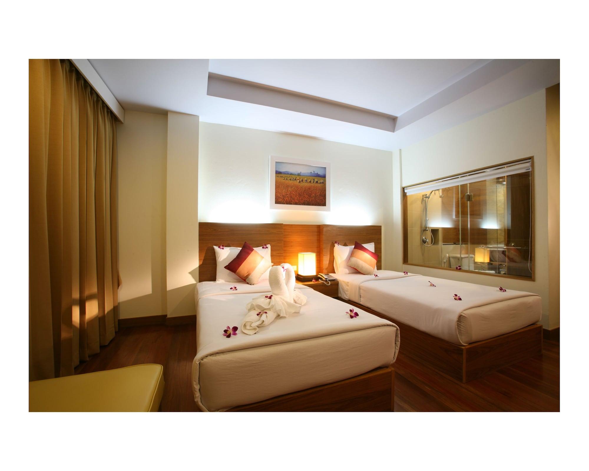 Baan Saikao Plaza Hotel & Service Apartment Koh Chang Exterior photo
