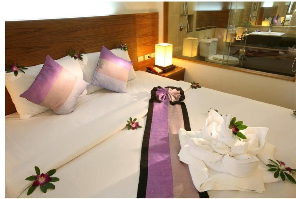Baan Saikao Plaza Hotel & Service Apartment Koh Chang Exterior photo